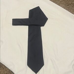 The Custom Shirt black silk tie